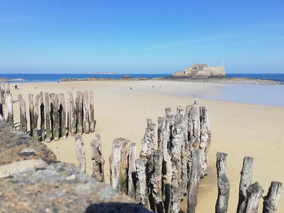 Dinard : Loft De 175 M² - A 150 M De La Plage المظهر الخارجي الصورة