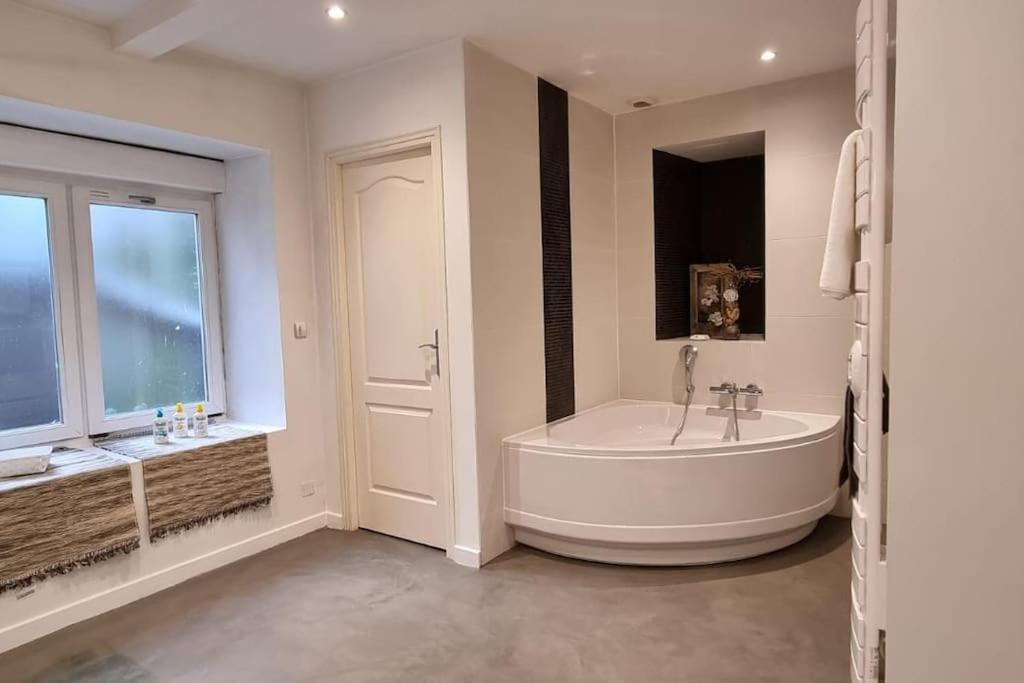 Dinard : Loft De 175 M² - A 150 M De La Plage المظهر الخارجي الصورة
